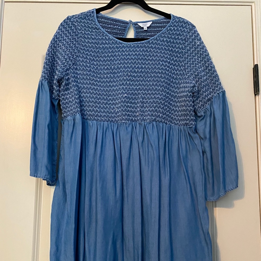 Crown & Ivy lightweight denim dress with smocking - Picture 1 of 9